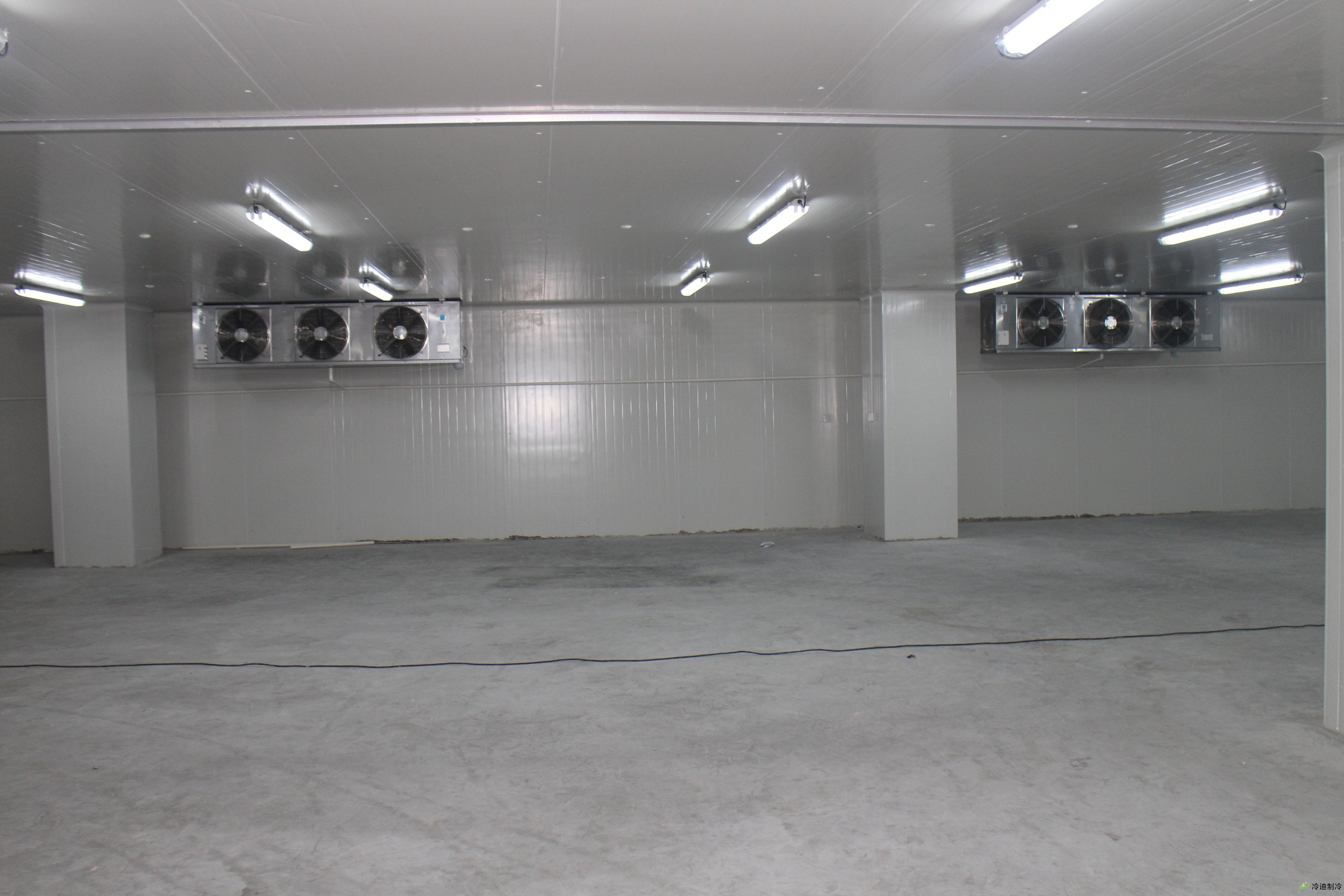 建造一個(gè)200平方米冷庫(kù)造價(jià)要多少錢？(圖1)