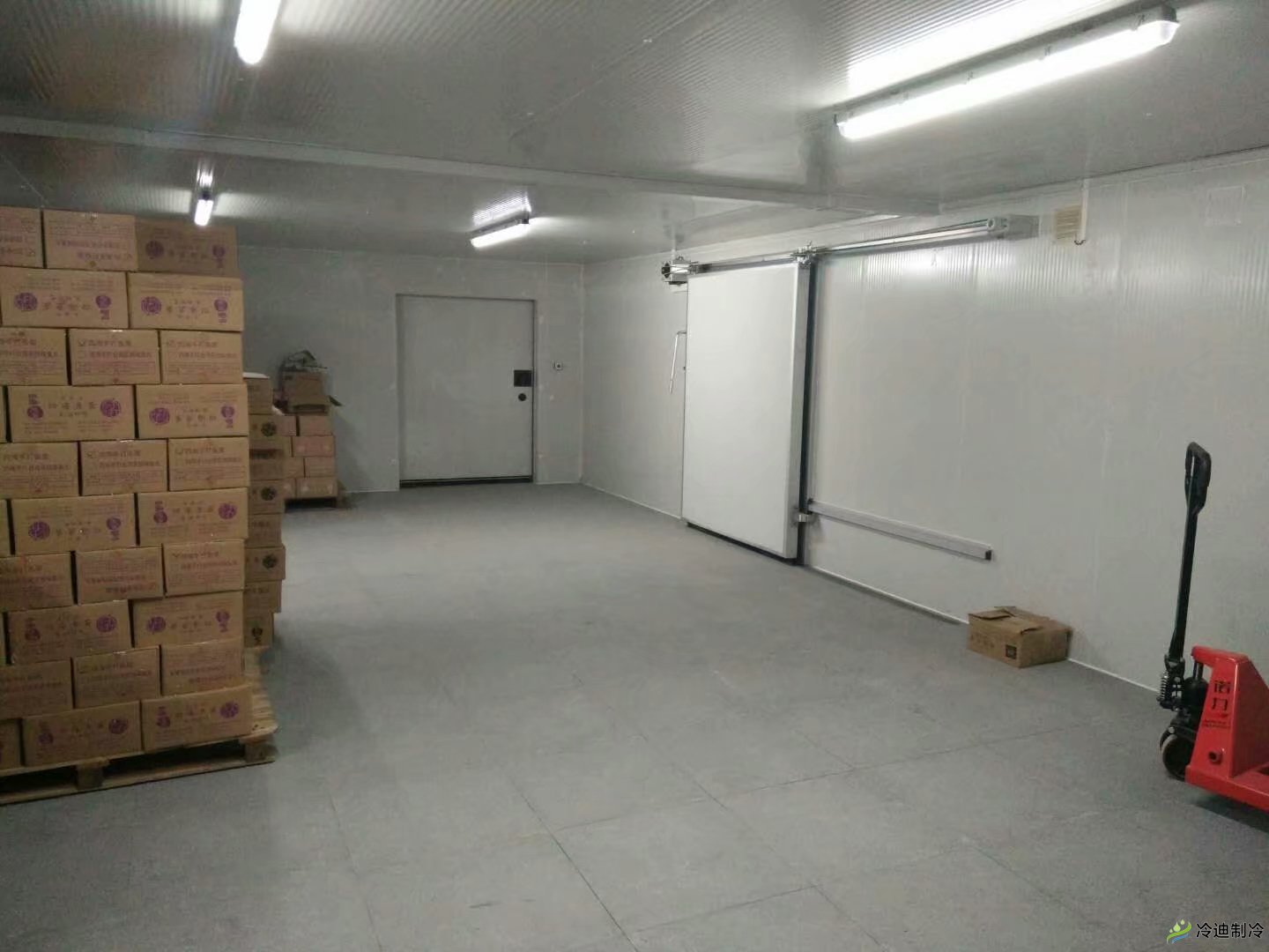 小型冷庫安裝設(shè)計(jì)要點(diǎn)(圖1) 小型冷庫安裝設(shè)計(jì)要點(diǎn)(圖1)