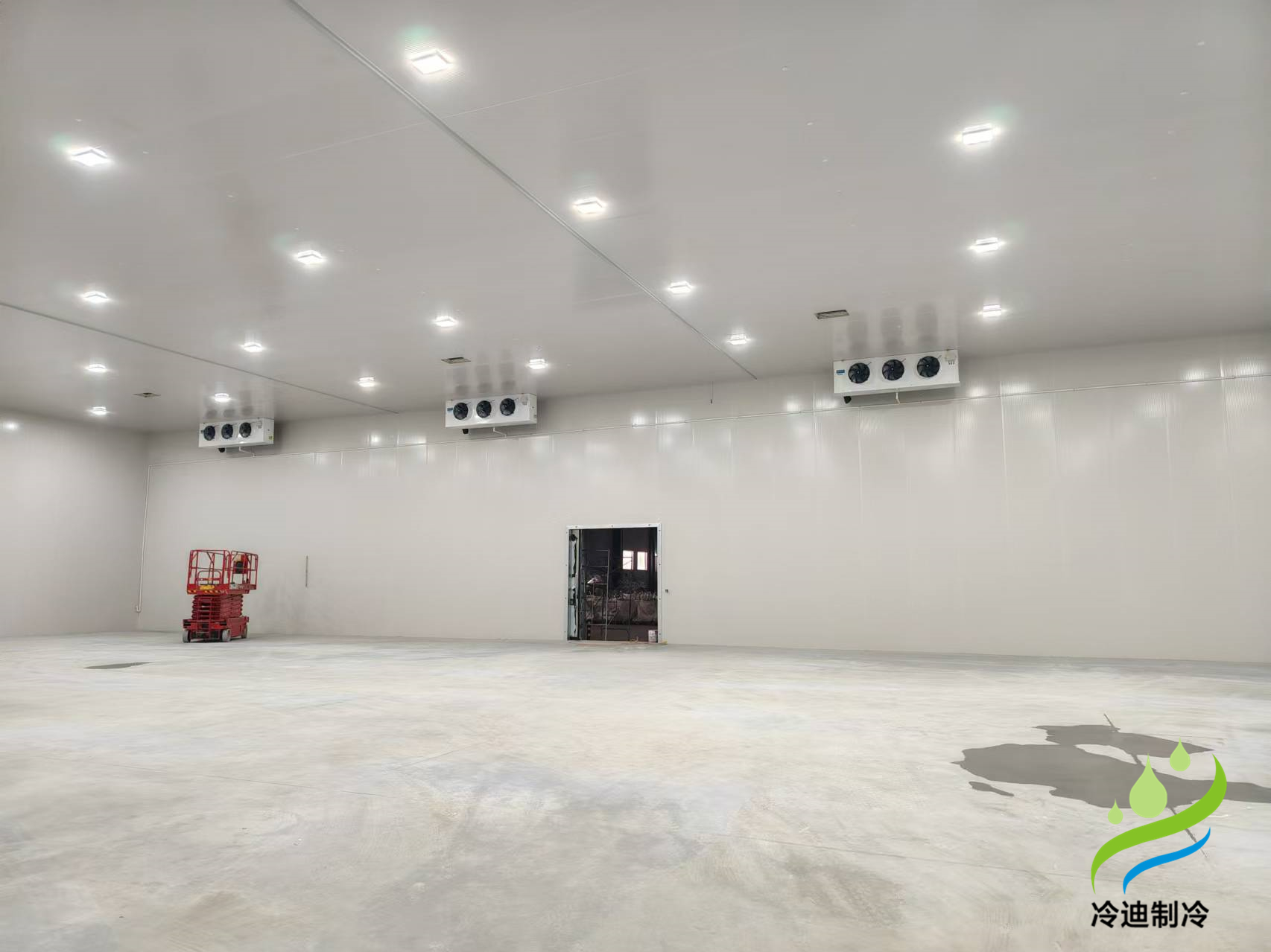 保稅區安裝500平米陰涼倉庫和冷庫造價多少錢？